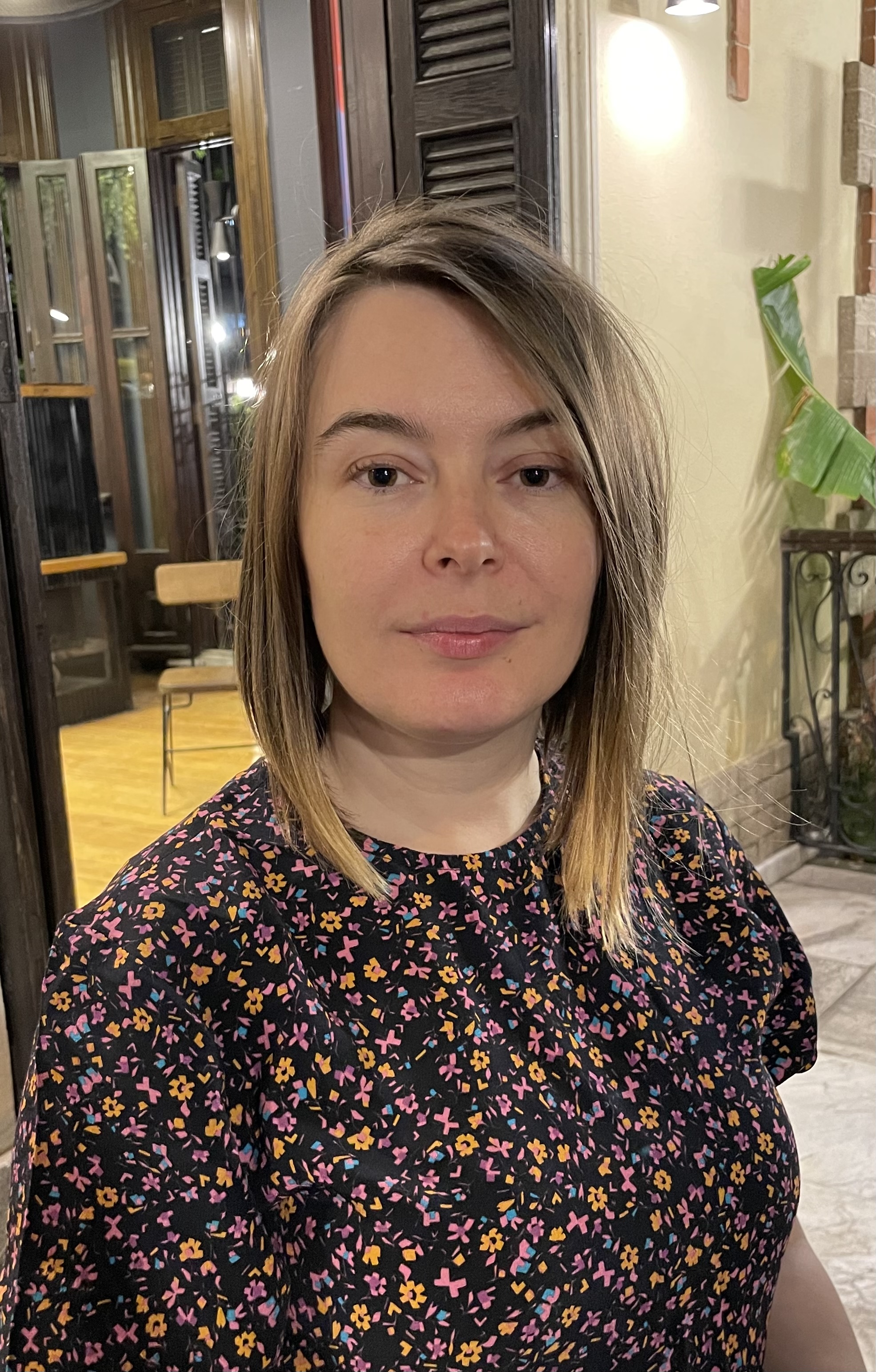 tarih_Ayşe.DEĞERLİ VELET.jpeg